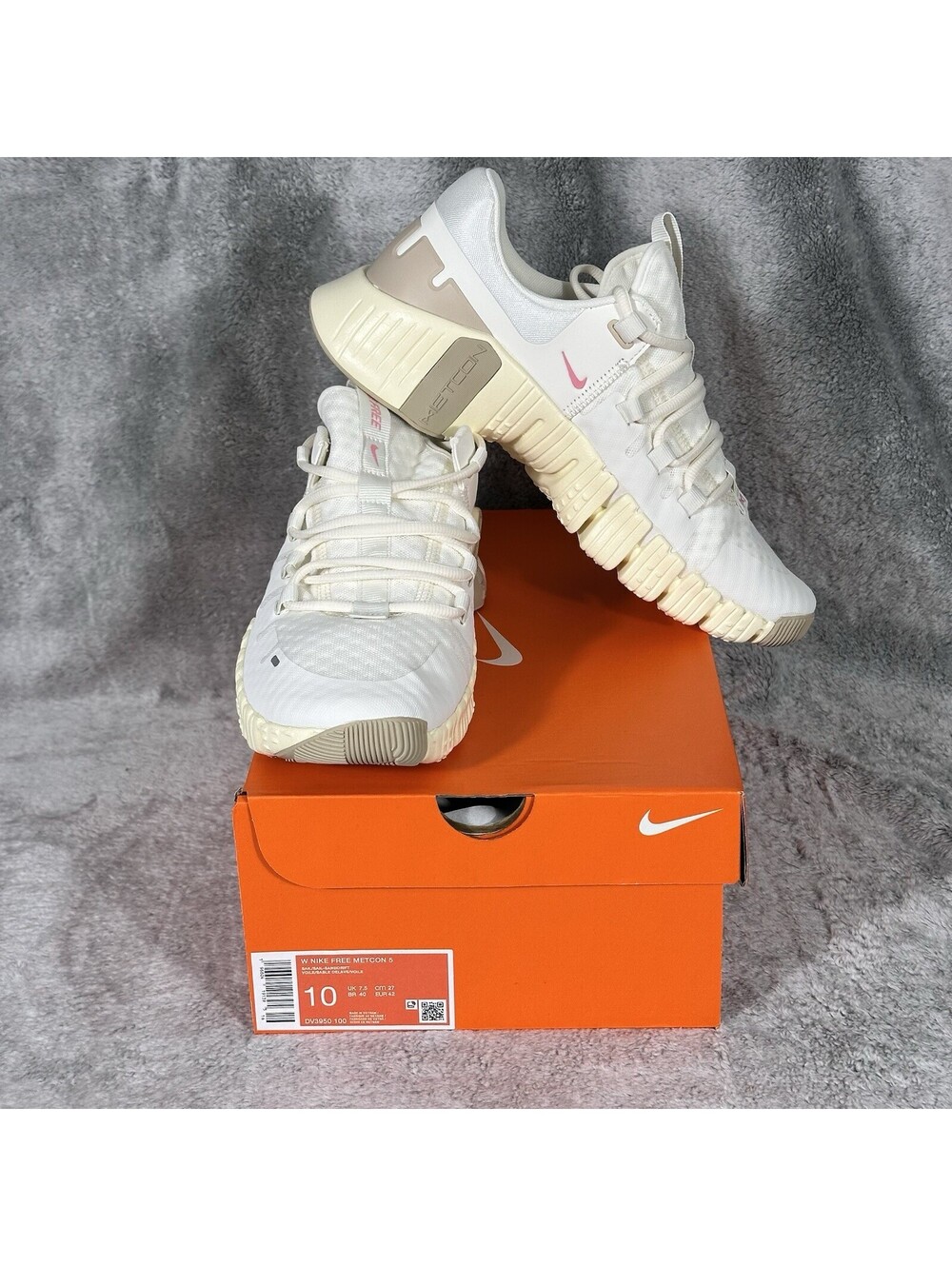 Nike Women’s Size 10 Free Metcon 5 Sail Sanddrift Gym Training Shoes DV3950-100